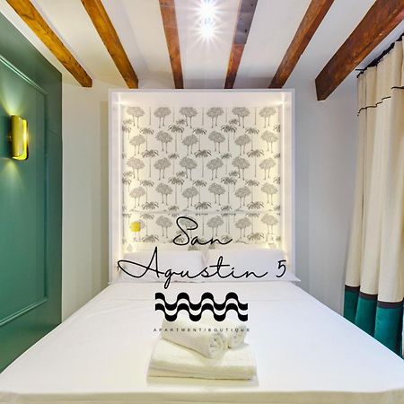 Refined And Practical Studio In Historic Center Of Alicante Buitenkant foto